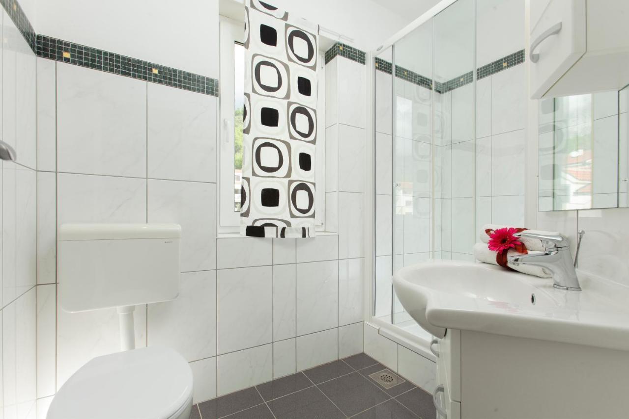 Room In Bb - Delightfull Room For 2 Promajna Exteriér fotografie